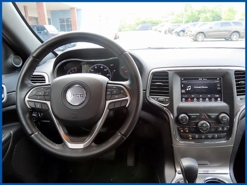 2021 Jeep Grand Cherokee Laredo EImage 11