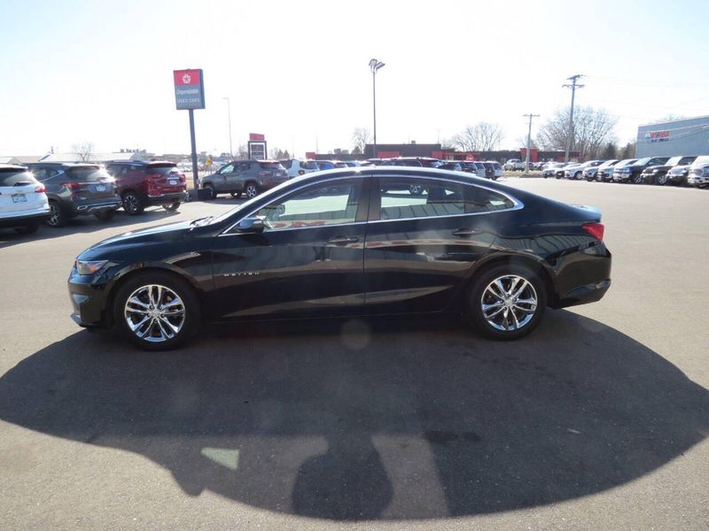 2016 Chevrolet Malibu LT 4dr Sedan w/1LTImage 6