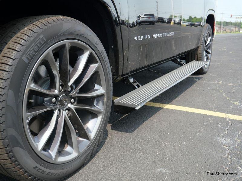 2024 Jeep Grand Grand Wagoneer Wagoneer L Obsidian 4x4Image 23