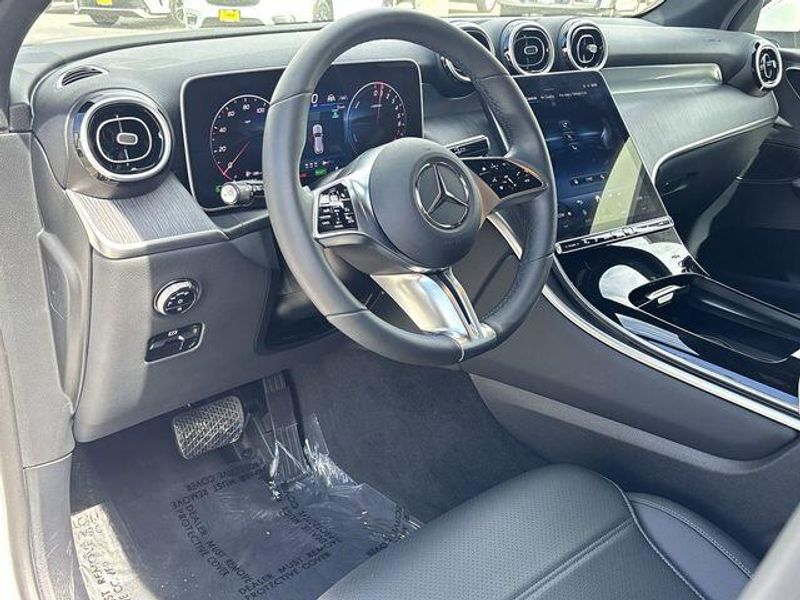 Used 2026 Mercedes-Benz GLC 350e 350eImage 17