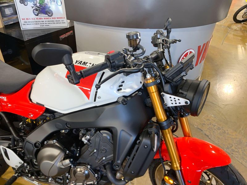 New 2025 Yamaha XSR900 Image 14