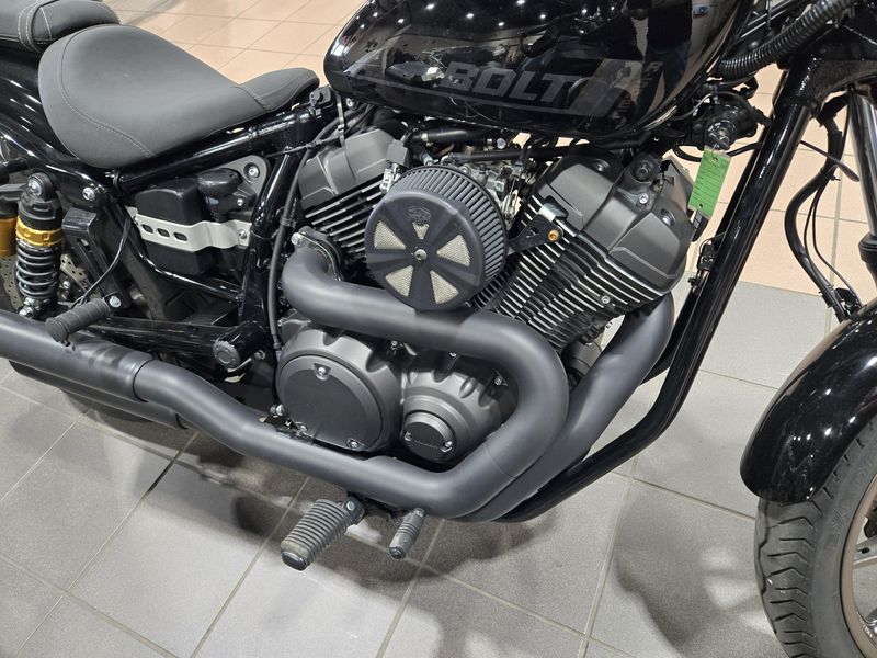 USED 2021 YAMAHA BOLT RSPEC Image 4
