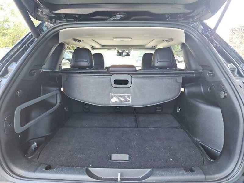 Used 2018 Jeep Cherokee Limited