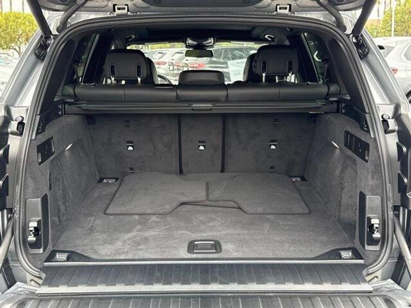 Used 2026 BMW X5 sDrive40iImage 16
