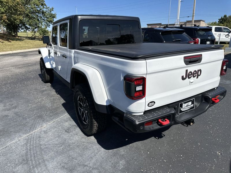 2022 Jeep Gladiator Rubicon photo 8
