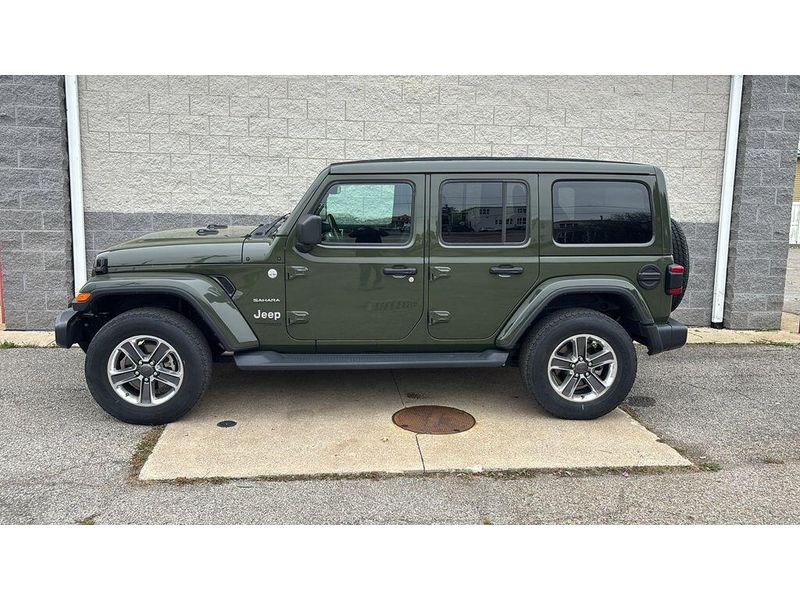 Used 2021 Jeep Wrangler Unlimited SaharaImage 2