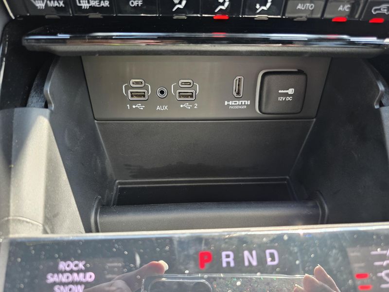 Used 2023 Jeep Grand Cherokee 4xe Summit ReserveImage 27