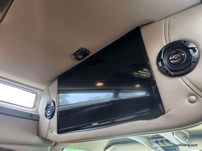 2018 GMC Savana 2500 Image 4