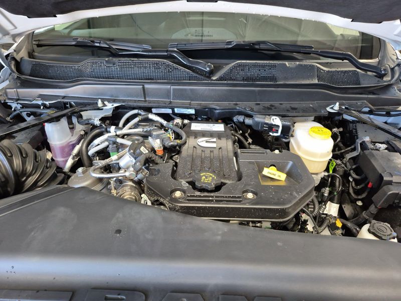 New 2025 RAM 3500 Tradesman Crew Cab 4x4 8