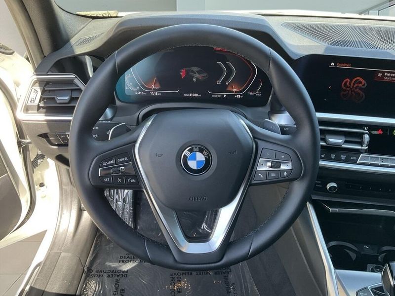 2022 BMW 3 Series 330iImage 21