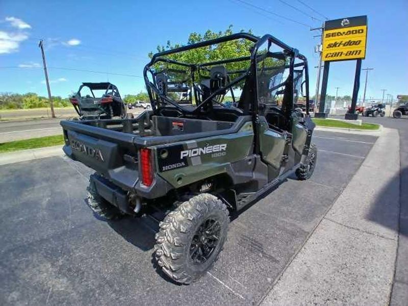 2025 Honda PIONEER 10006 DELUXE CREW 
