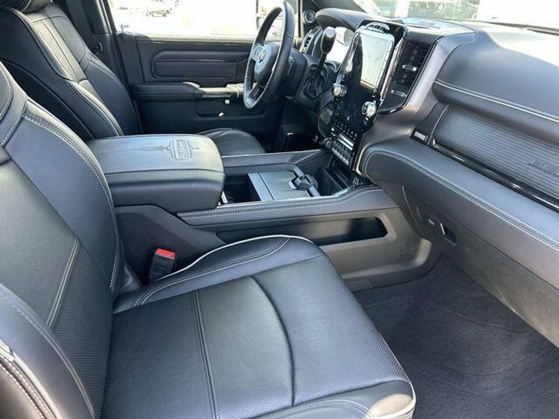 Used 2023 RAM 2500 LimitedImage 12