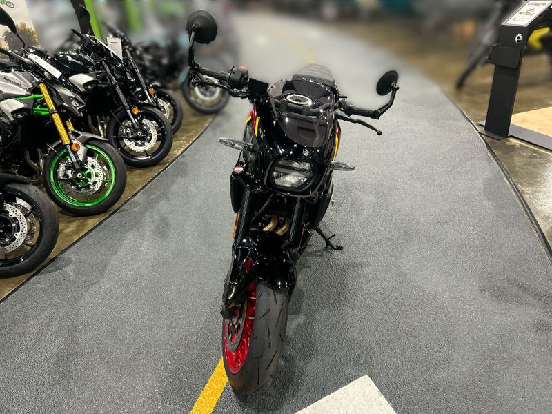 New 2026 Suzuki GSX-8TT Image 17