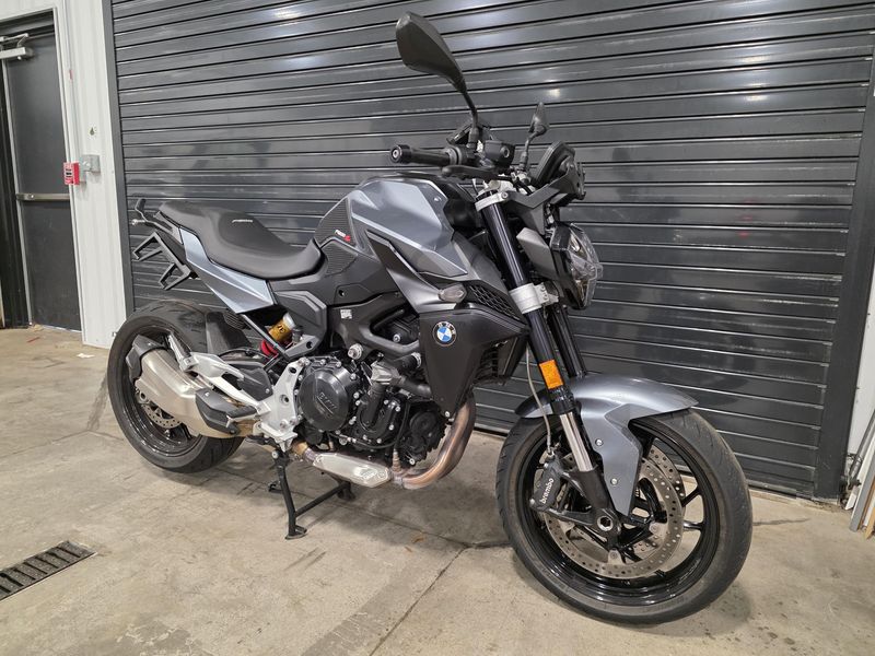2022 BMW F 900 R