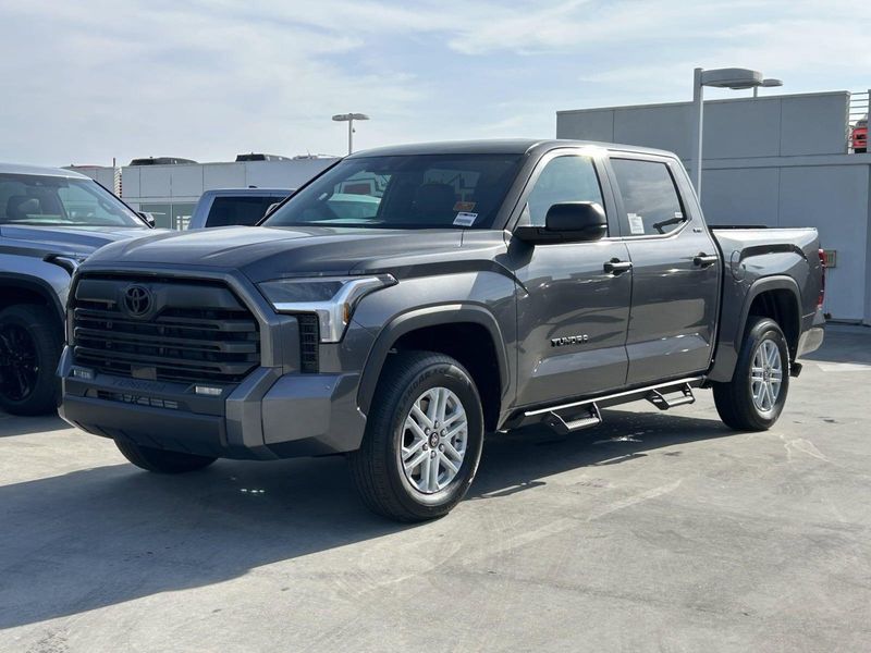 2025 Toyota Tundra SR5Image 6