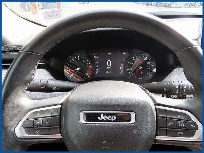 2022 Jeep Compass Latitude LuxImage 15