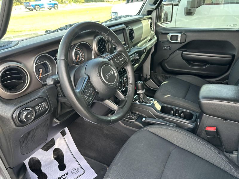 Used 2020 Jeep Wrangler Unlimited Sport SImage 18