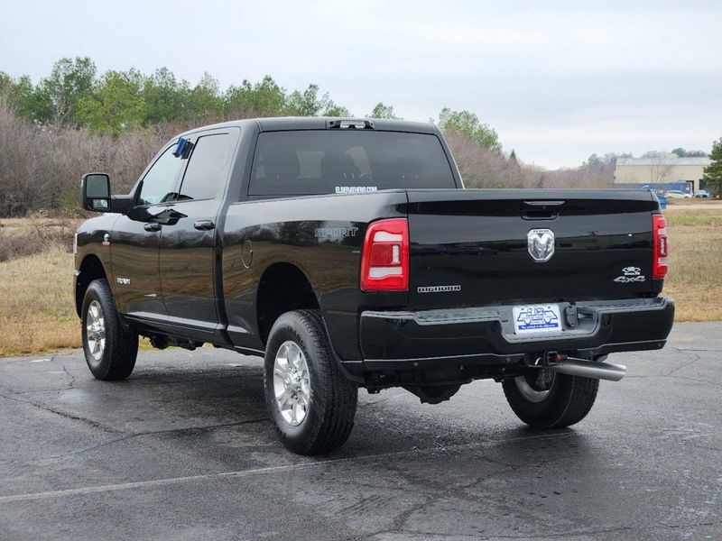 2024 RAM 2500 Big Horn Crew Cab 4x4 6