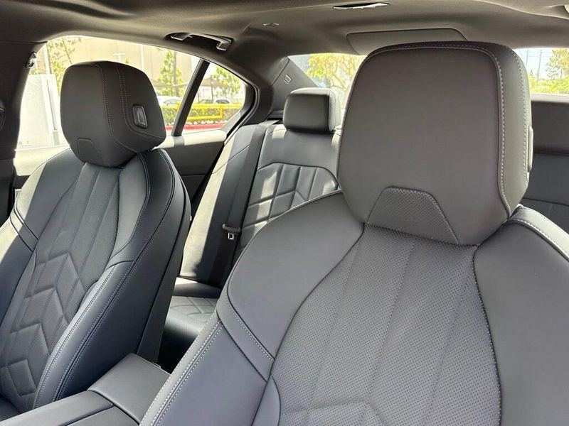 New 2027 BMW 5 Series 530iImage 19