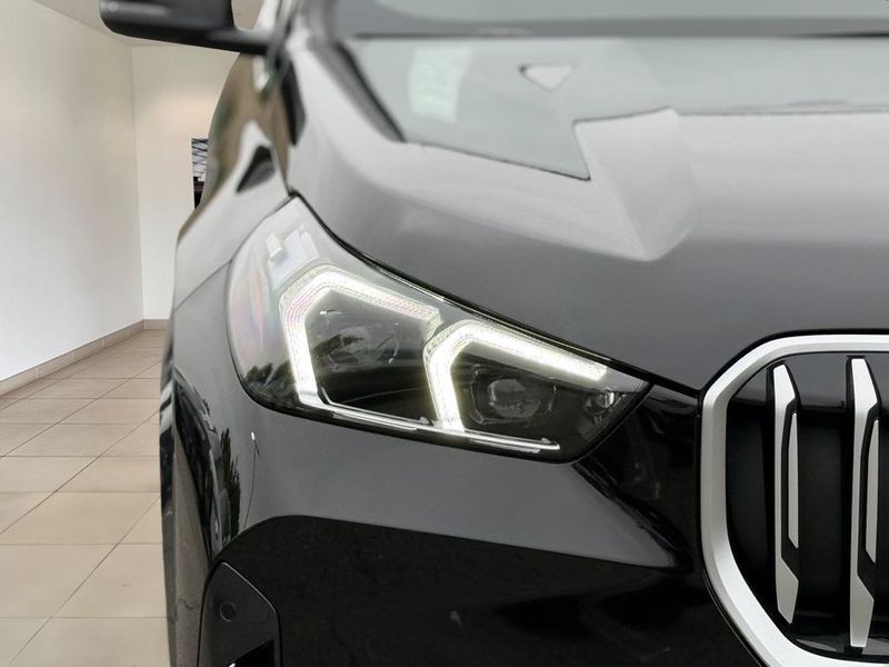 2025 BMW X1 xDrive28iImage 12