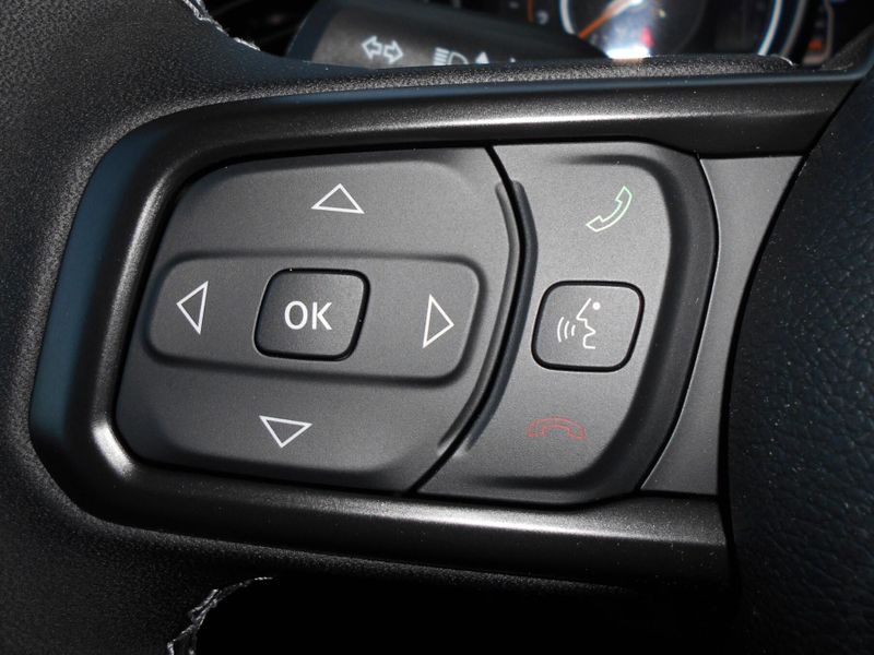 2025 Jeep Gladiator High Tide 4x4Image 19