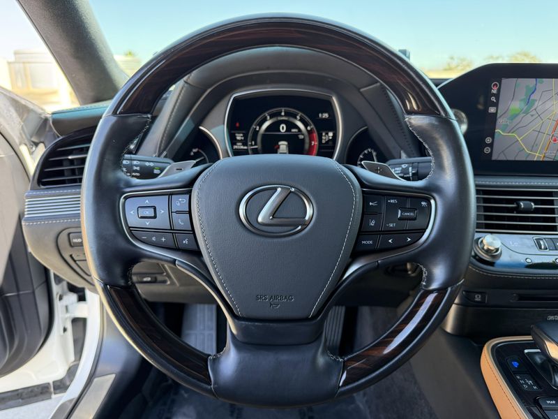 Used 2021 Lexus LS 500Image 21