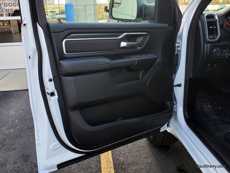 New 2026 RAM 1500 Big Horn Crew Cab 4x4 5'7' Box