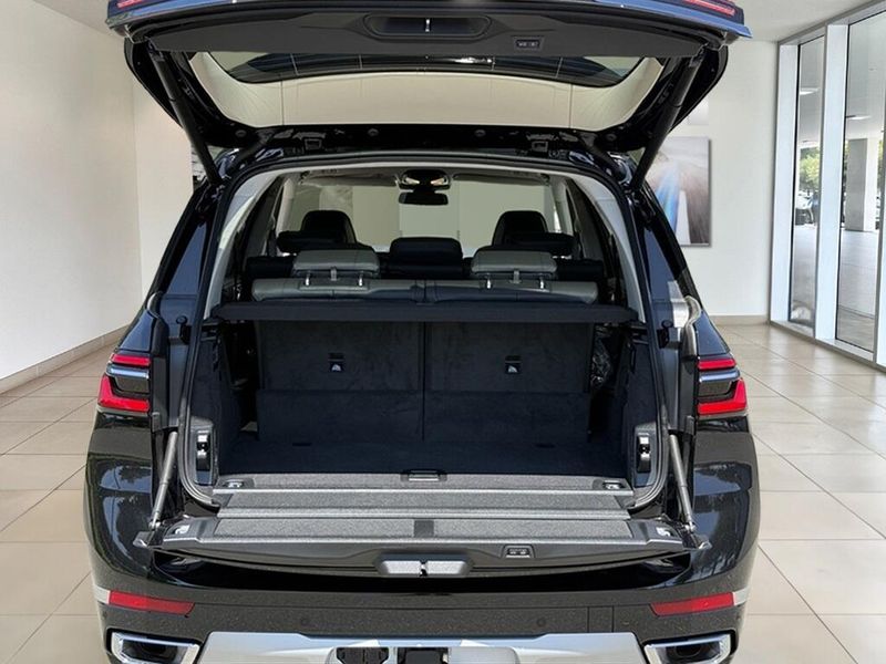 2025 BMW X7 xDrive40iImage 15