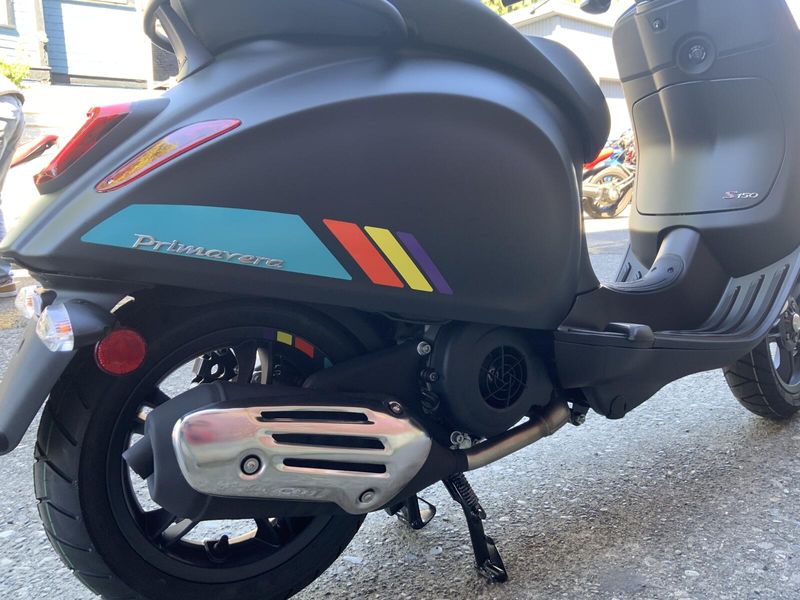 New 2024 Vespa PRIMAVERA 150 SPORT 