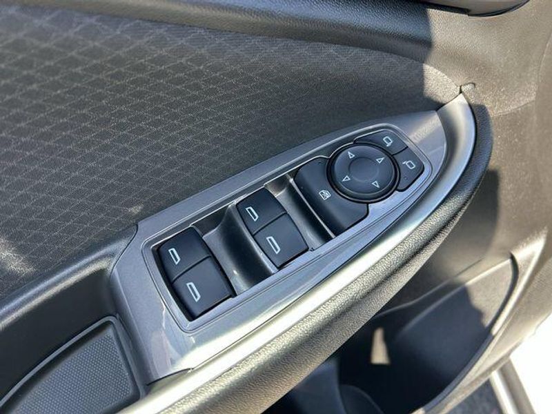 Used 2025 Chevrolet Malibu RSImage 20