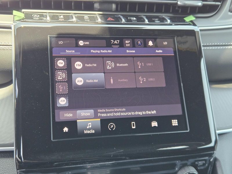 New 2026 Jeep Grand Cherokee L Laredo 4x2