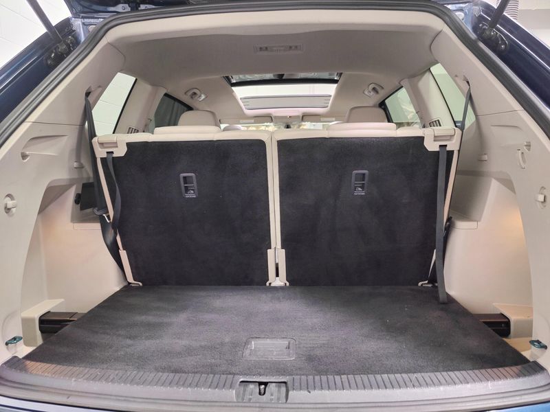 Used 2022 Volkswagen Atlas V6 AWD SE w/Technology/SunroofImage 13