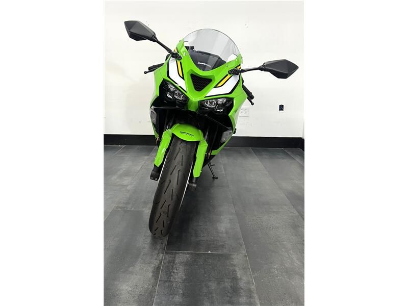 Used 2025 Kawasaki ZX636 KRT ABS Image 3