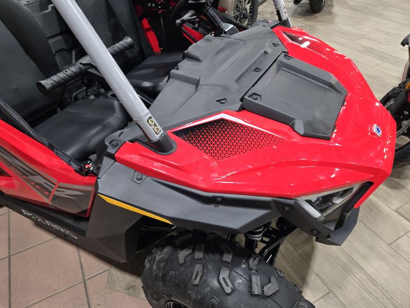 NEW 2026 POLARIS RZR 200 EFI Image 6