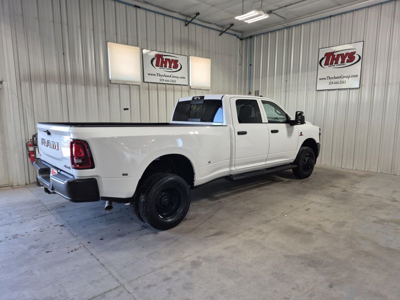 New 2025 RAM 3500 Tradesman Crew Cab 4x4 8