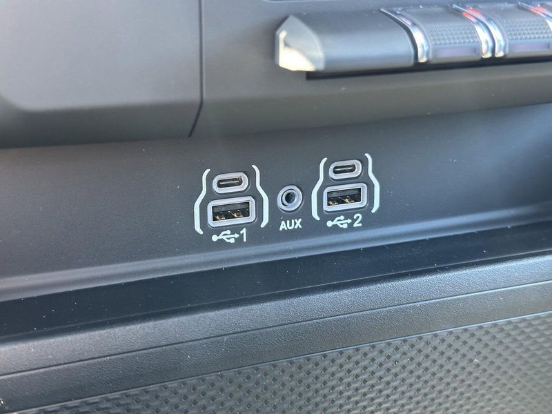 2025 RAM 1500 Big HornImage 24