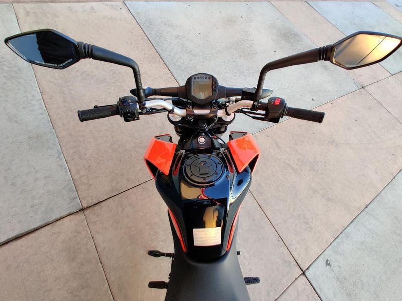 Used 2023 KTM 200 DUKE Image 5