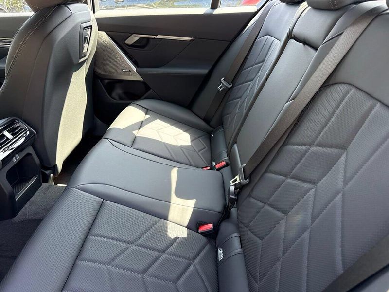 New 2027 BMW 5 Series 530iImage 26