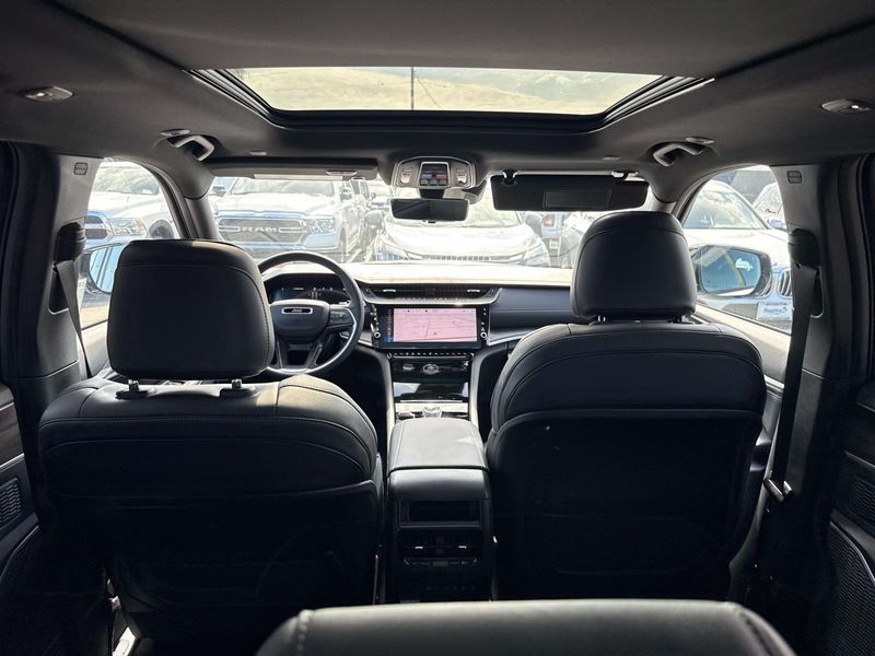 New 2026 Jeep Grand Cherokee Limited Reserve 4x4