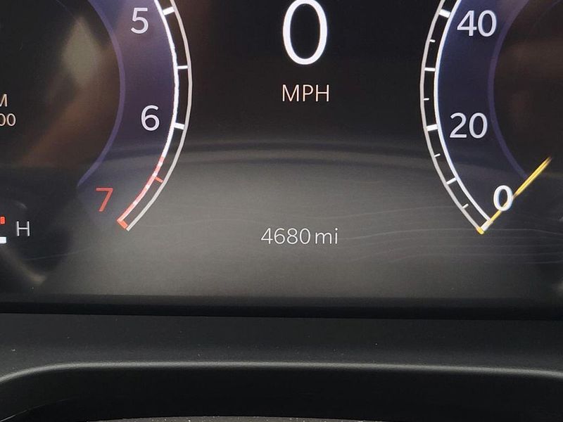 2025 Jeep Grand Cherokee L Altitude XImage 16