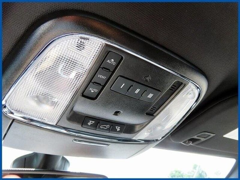 Used 2021 Jeep Grand Cherokee LimitedImage 18