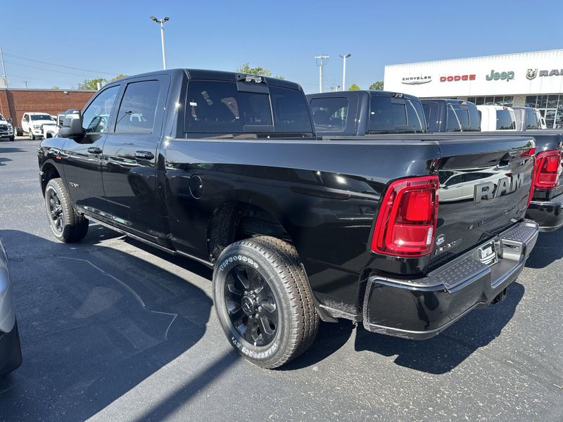 New 2025 RAM 2500 Laramie Crew Cab 4x4 6