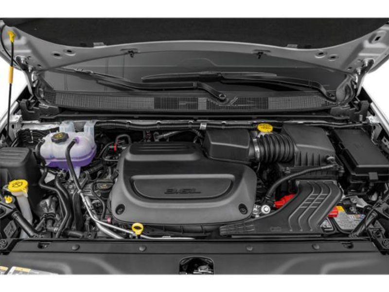 2024 Chrysler Pacifica Pinnacle photo 12