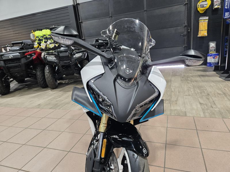 NEW 2026 CFMOTO 450SS Image 8