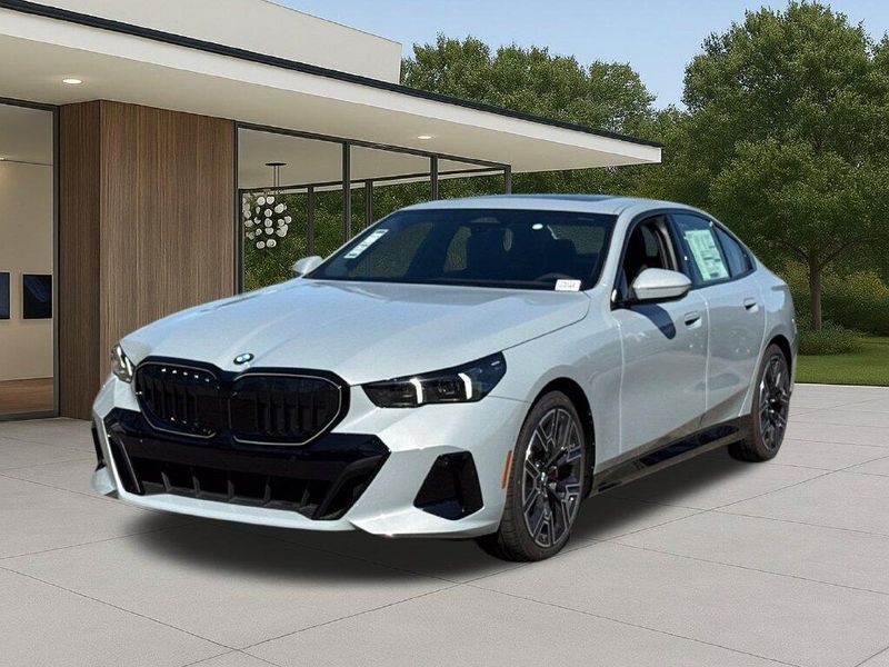 New 2027 BMW 5 Series 540i xDriveImage 2