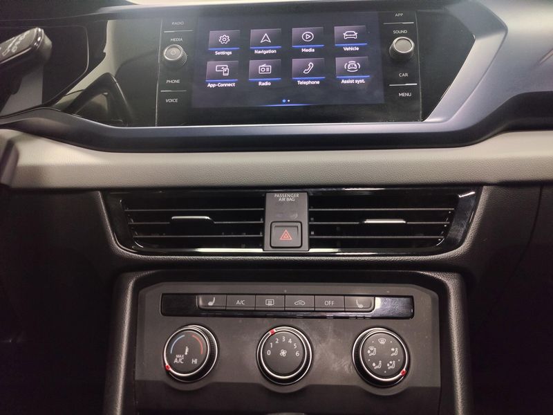 Used 2022 Volkswagen Taos SEAWD w/SunroofImage 19