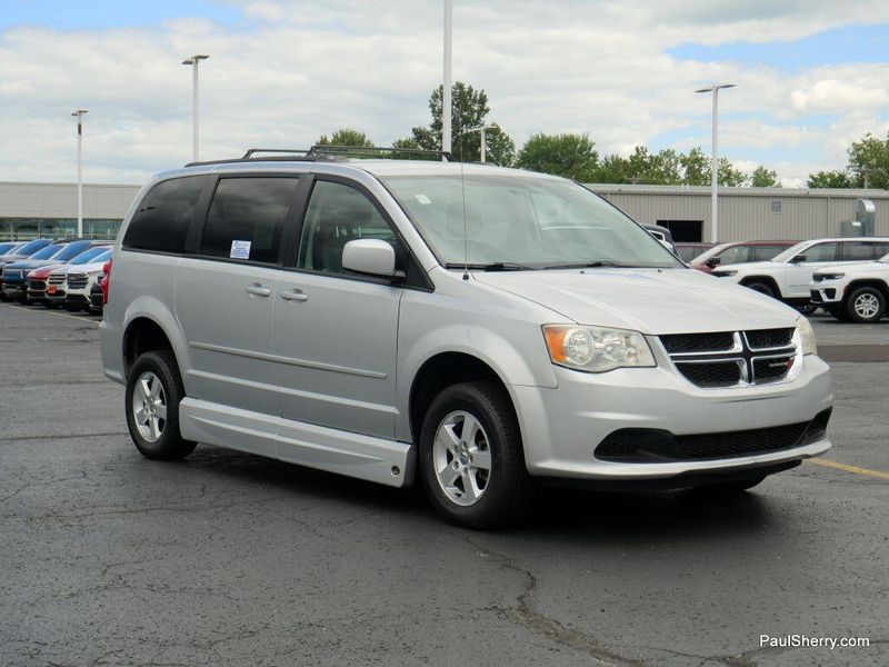 Used 2012 Dodge Grand Caravan SXT