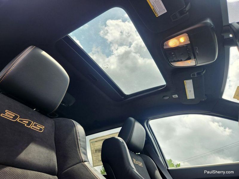 New 2025 Dodge Durango R/T 20th Anniversary Premium AwdImage 4