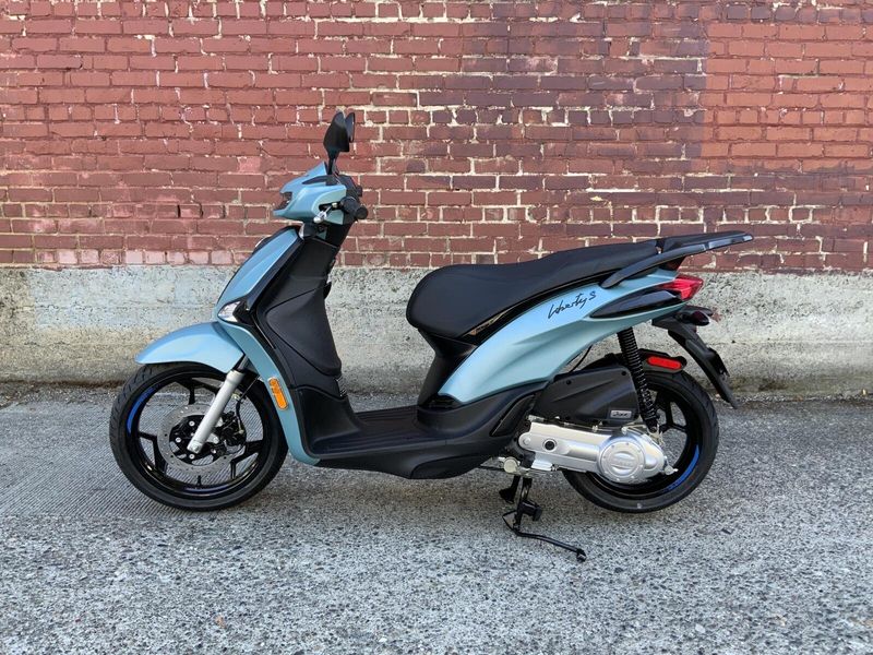 New 2027 PIAGGIO LIBERTY 50 S 