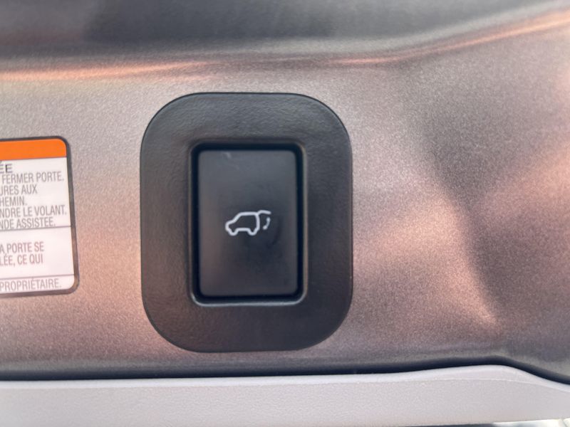 Used 2020 Toyota Sienna LimitedImage 23